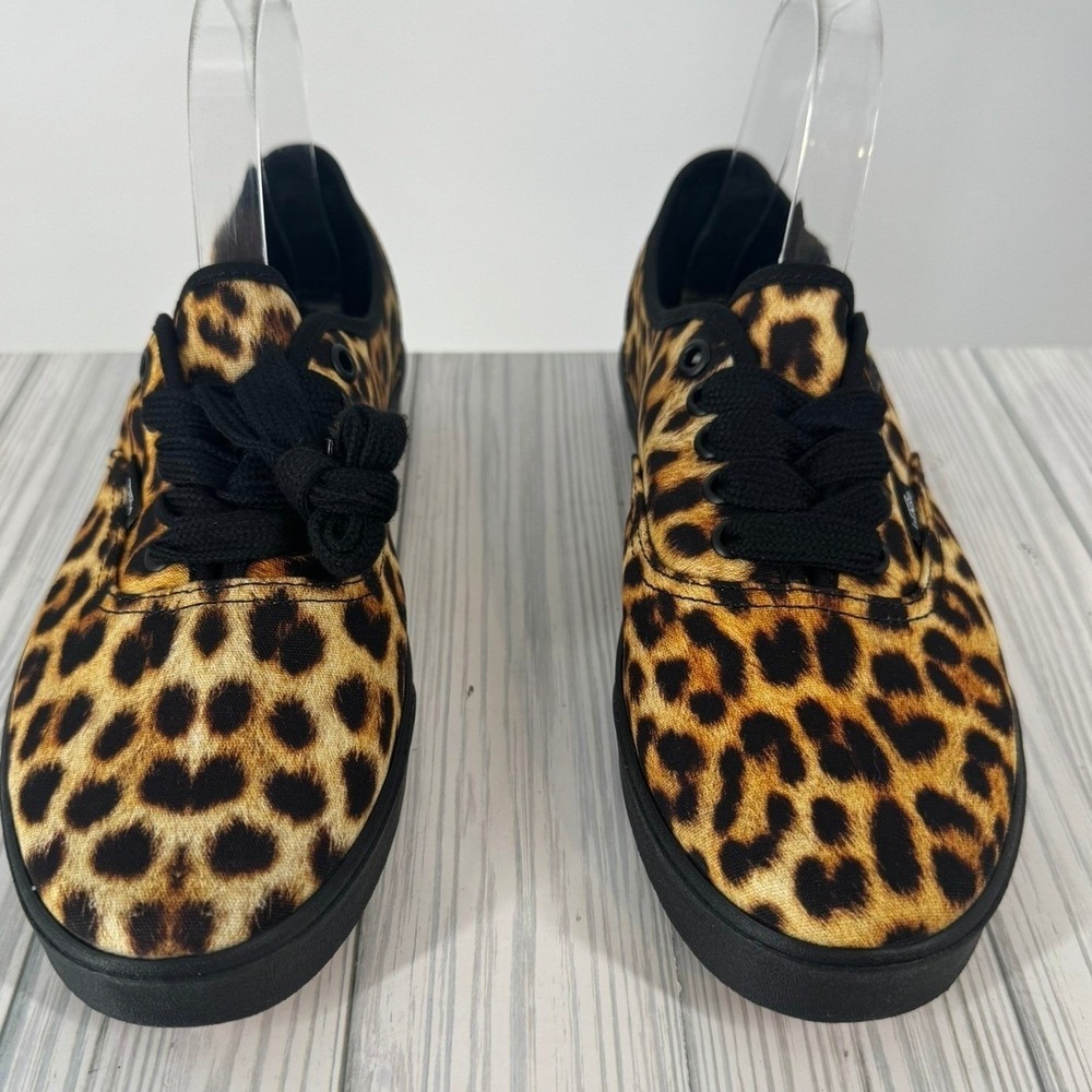Vans Authentic Lowpro Leopard Print Black Sneakers Womens 10 Mens 8.5 Low Top - Picture 2 of 8